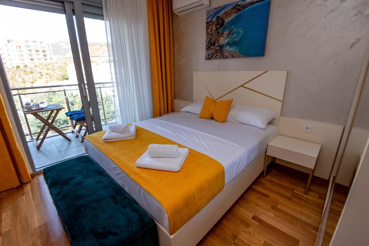 S&S Apartment Becici Budua Esterno foto